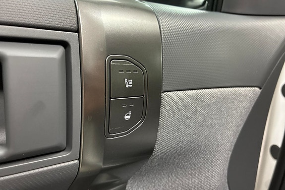 Kia EV3 17 of 24