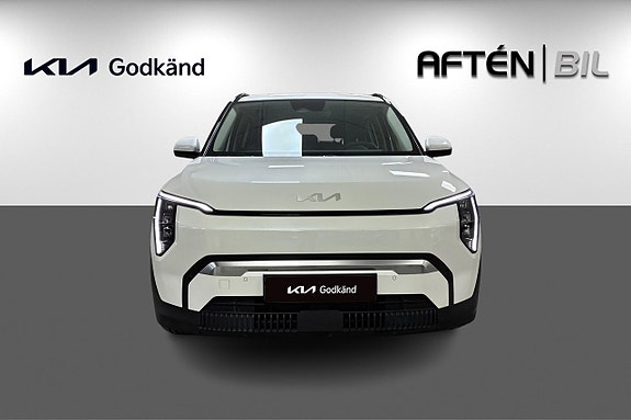 Kia EV3 3 of 24