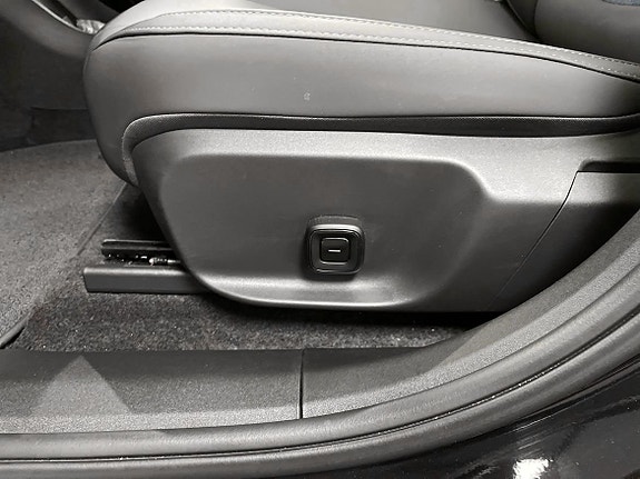 Volvo EX30 12 of 25