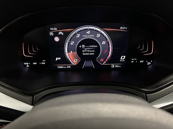 Seat Arona 15 of 19