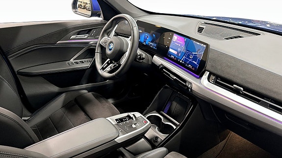 BMW X1 3 of 13