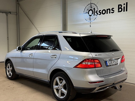 Mercedes-Benz ML350 4 of 20