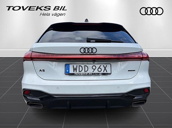 Audi A5 3 of 9
