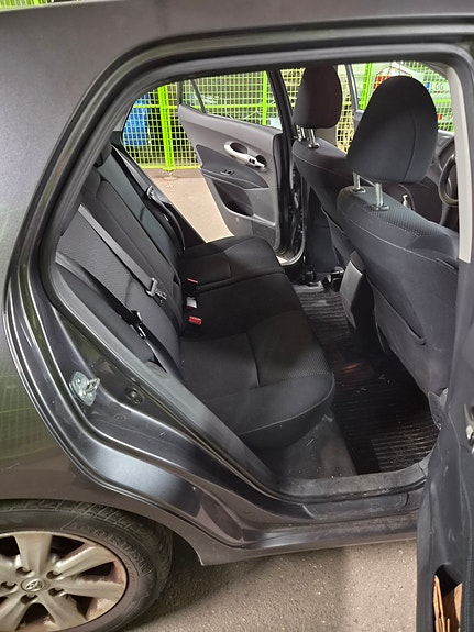 Toyota Auris 7 of 7