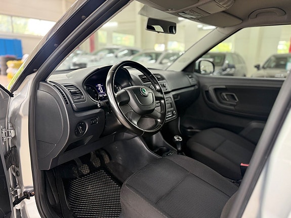 Skoda Fabia 12 of 26