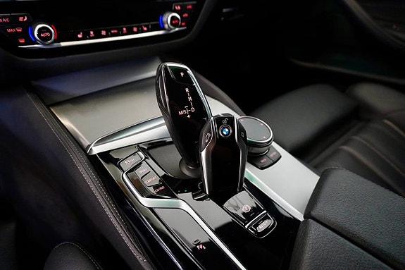 BMW 520d 14 of 24