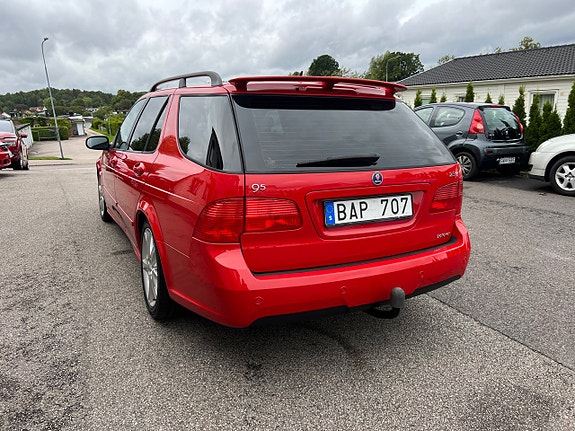 Saab 9-5 8 of 18