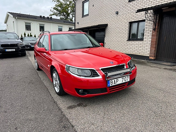 Saab 9-5 2 of 18