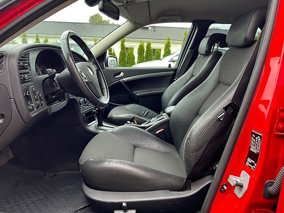 Saab 9-5 13 of 18