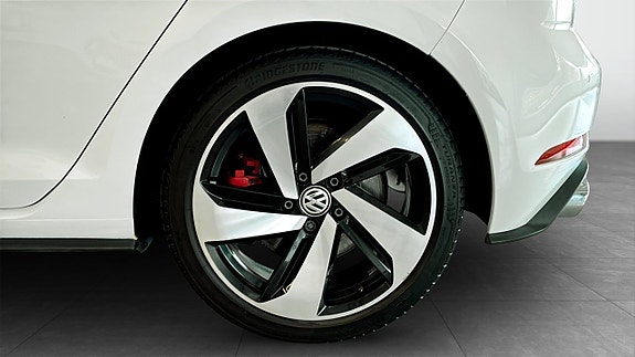 Volkswagen Golf I 9 of 12