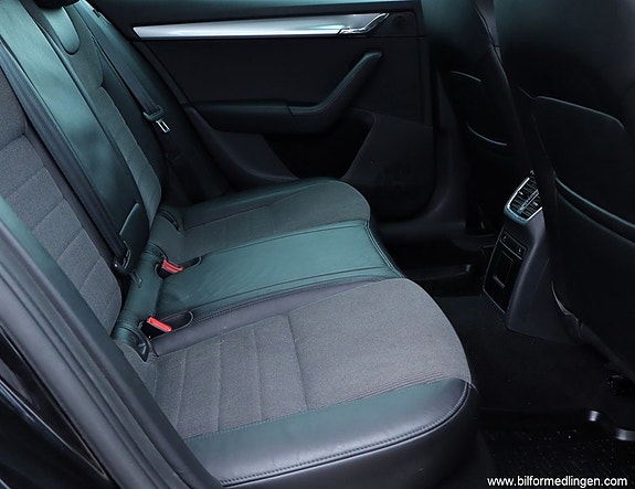 Skoda Octavia 7 of 19