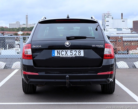 Skoda Octavia 18 of 19