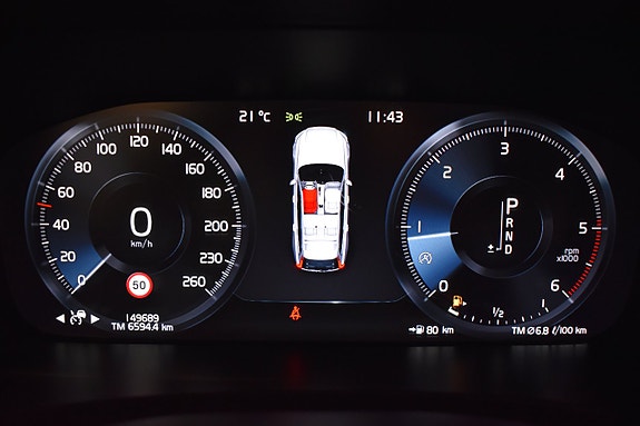 Volvo V90 Cross Country 14 of 26