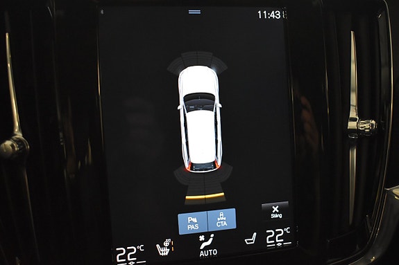 Volvo V90 Cross Country 15 of 26