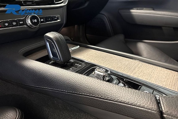 Volvo V90 Cross Country 16 of 28