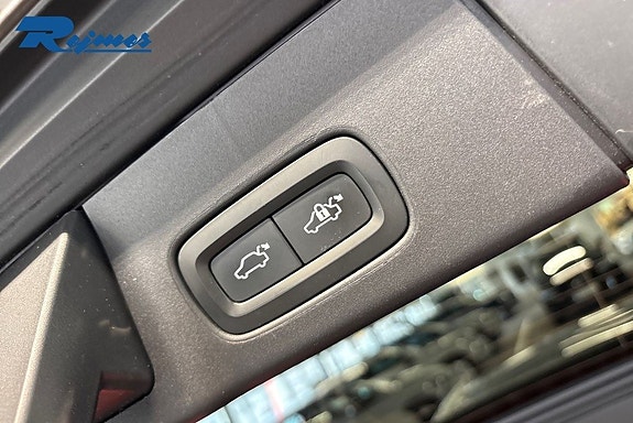 Volvo V90 Cross Country 23 of 28