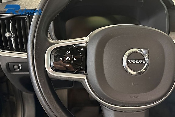 Volvo V90 Cross Country 10 of 28