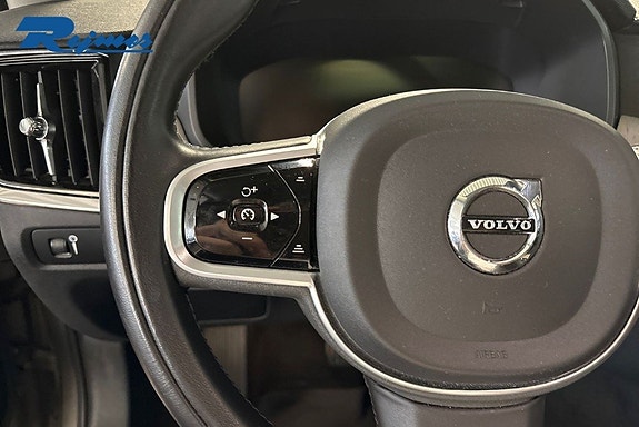 Volvo V90 Cross Country 10 of 28