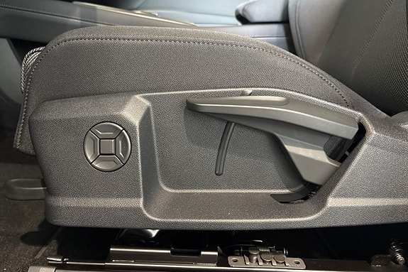 Audi Audi 17 of 25