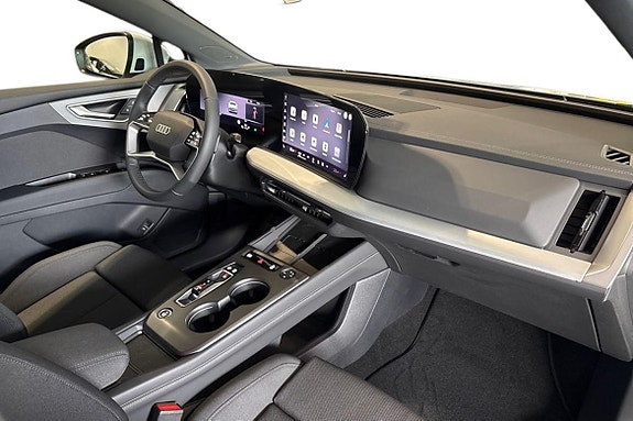 Audi Audi 16 of 25