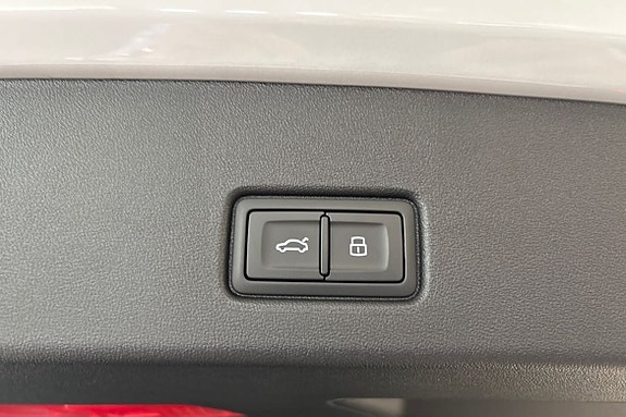 Audi Audi 22 of 25