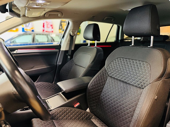 Skoda Superb 13 of 22