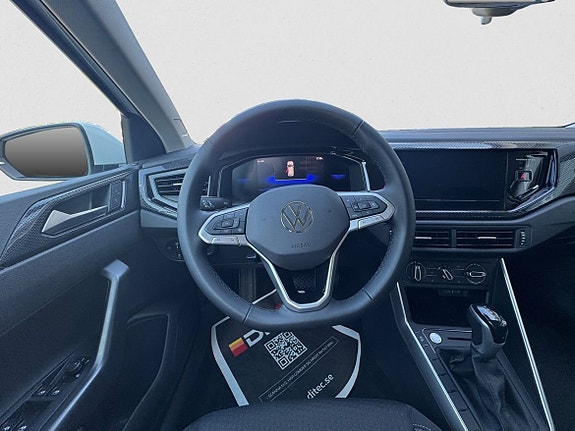 Volkswagen Polo 10 of 12