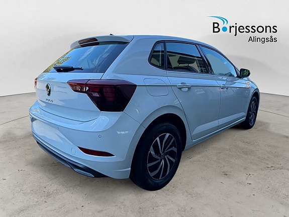 Volkswagen Polo 3 of 12