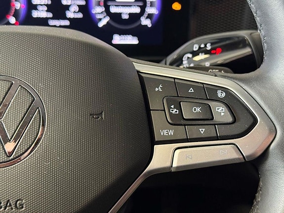 Volkswagen Passat 22 of 22