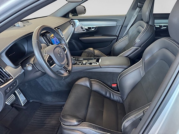Volvo V90 8 of 11