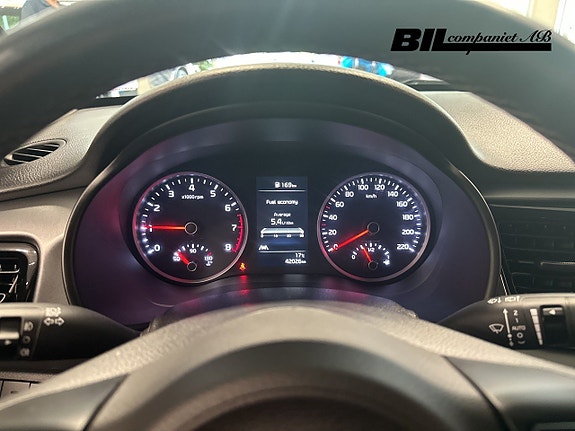 Kia Rio 10 of 15