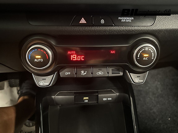 Kia Rio 13 of 15