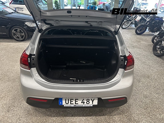 Kia Rio 14 of 15