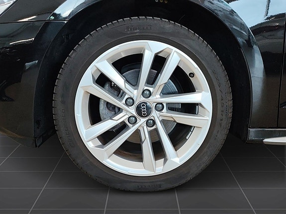 Audi A3 8 of 18