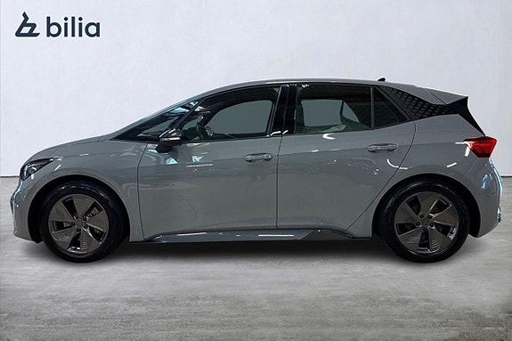Cupra Born 3 of 22