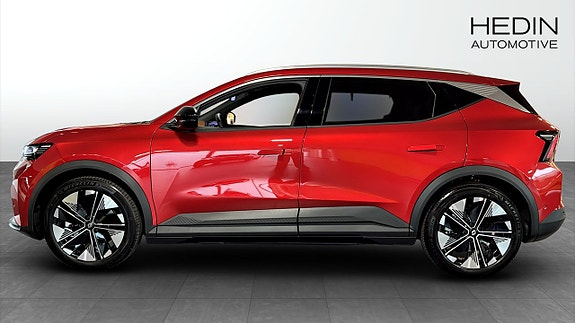 Renault Scenic E-Tech 6 of 14