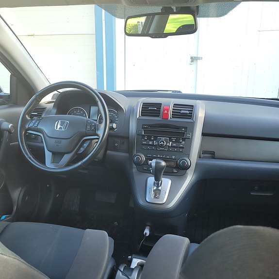 Honda CR-V 8 of 8