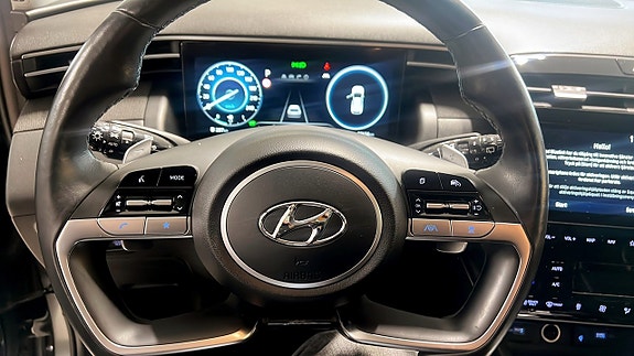 Hyundai Tucson 11 of 12