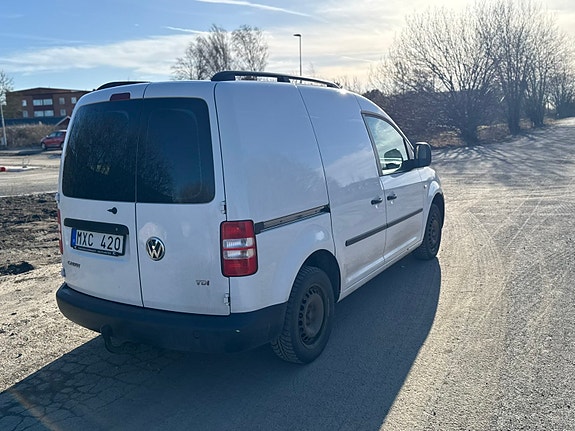 Volkswagen Caddy 3 of 5
