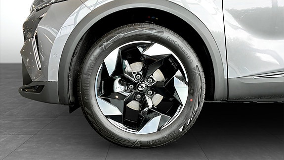 Renault Captur 9 of 12