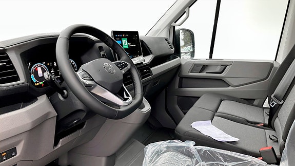 Volkswagen Crafter 7 of 12