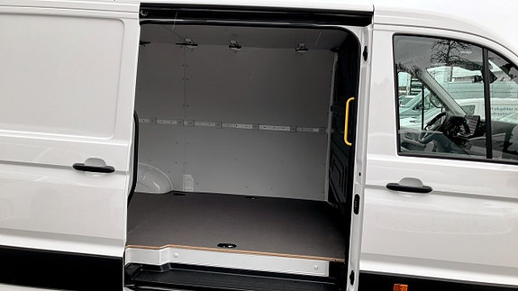 Volkswagen Crafter 11 of 12