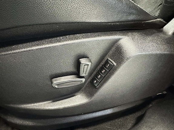 Ford S-MAX 14 of 15