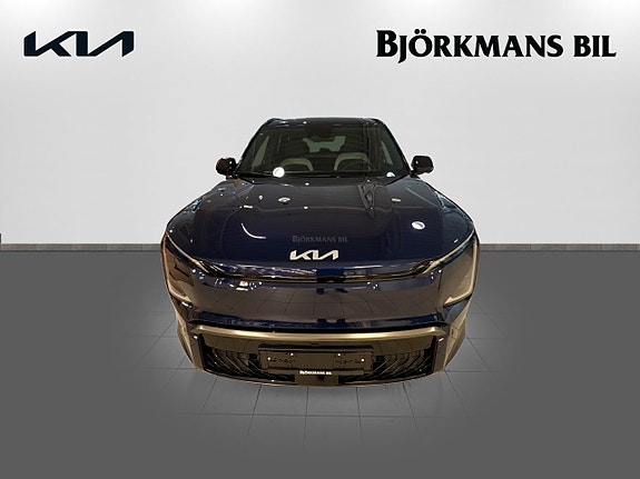 Kia EV5 2 of 27