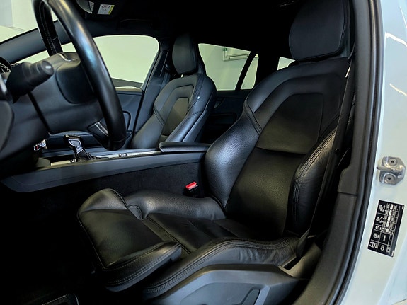 Volvo V60 7 of 17