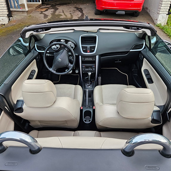 Peugeot 207 CC 11 of 11