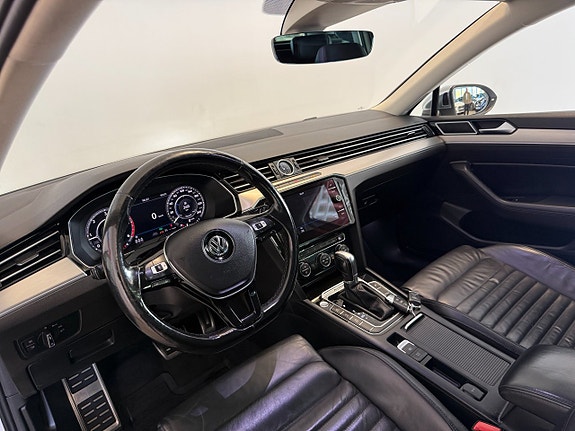 Volkswagen Passat Alltrack 6 of 15