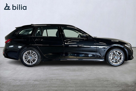 BMW 330e 8 of 23