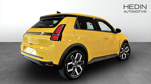 Renault 5 E-Tech 2 of 14