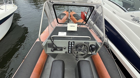 Rupert R20 -05 / Evinrude 150 HO -16 2 of 8